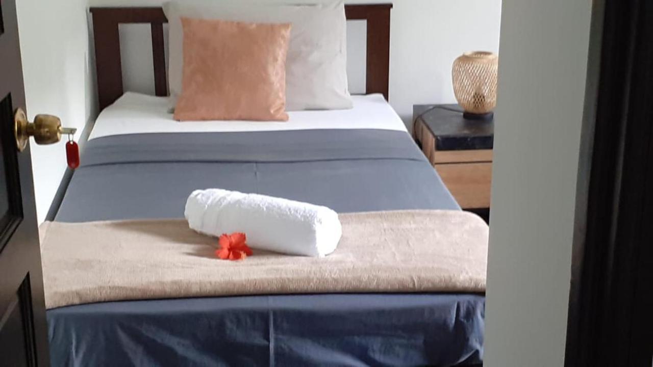 Riverside Mount Simpson Upper Beau Vallon  Extérieur photo